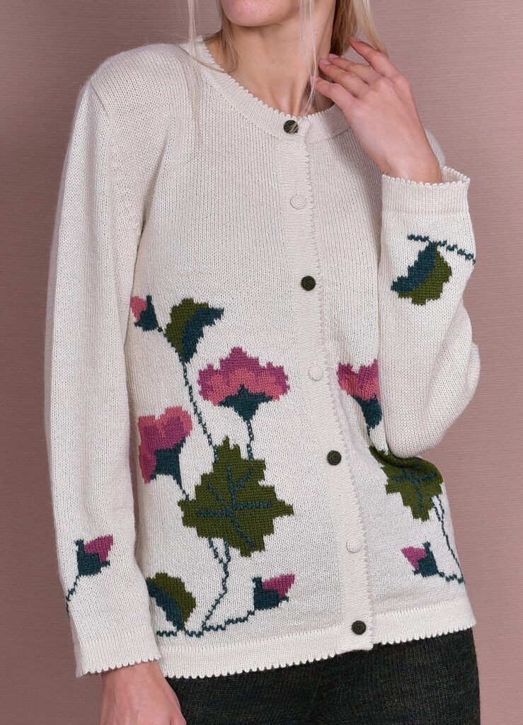 Photo of CARDIGAN INTARCIA + EMBROIDERY